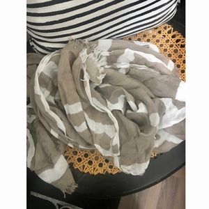 Women’s Banana Republic Rayon Scarf